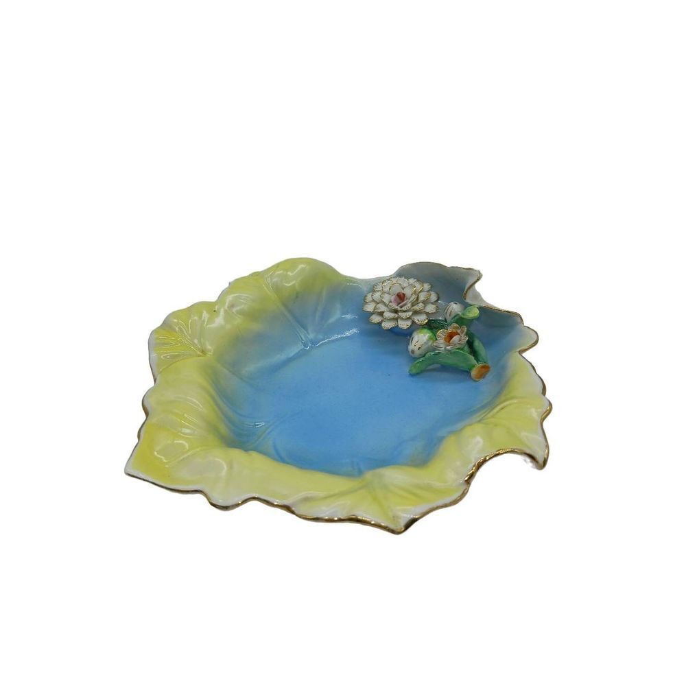 Three Dimensional Flower Leaf Dish - Three Leaf Clover Japan Mark​